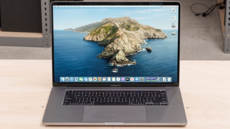 7 Apple MacBook Pro 16 (2019). Zdroj: rtings.com